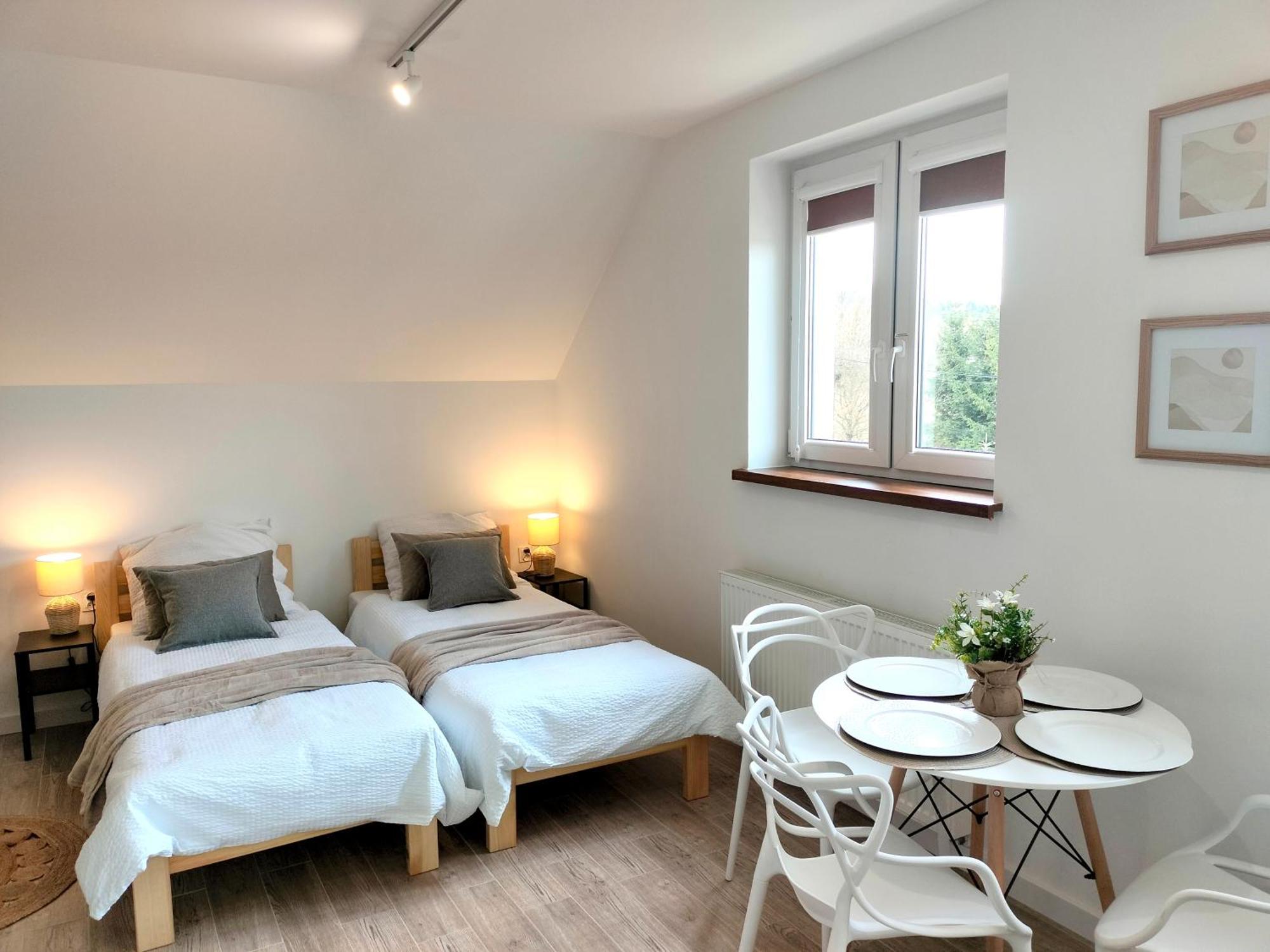 Agroturystyka Jodlowa - Rodzinne Apartamenty W Centrum Gor Swietokrzyskich - Sala Zabaw, Zwierzeta, Bilard Krajno-Zagorze المظهر الخارجي الصورة